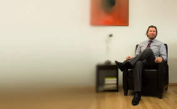 Rechtsanwalt Georg Mörchel in der Kanzlei